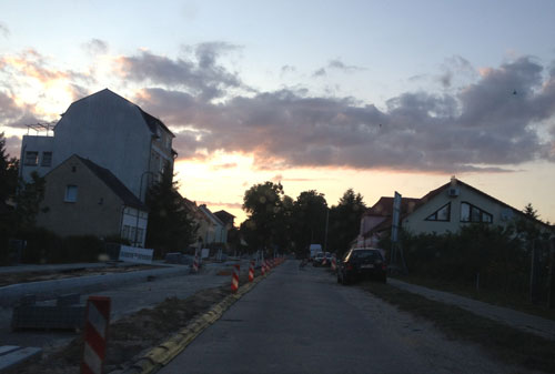 Foto von der Eisenbahnstraße - heute Abend.