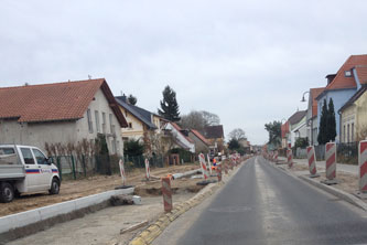 Blick auf Straßenbau heute Foto von Straßenbau auf der östlichen Seite ist zu sehen - heute.