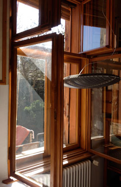 heute Fenster in der Küche Foto von einem Holzfenster - heute