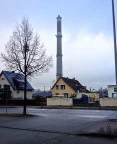 Blick auf Schornstein, heute Foto von Schornstein an der Ecke Kesselgrundstr. gesehen - heute.