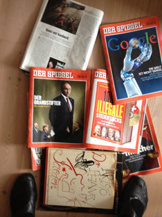 heute viele Zeitschriften Foto von Spiegelzeitschriften ist zu sehen.