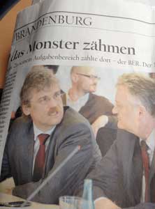 Foto von einem Artikel aus dem Tagesspiegel ist zu sehen