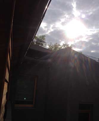 Himmel Foto vom Himmel über der Straße heute früh ist zu sehen