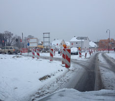 Blick auf Straße heute Foto von Eisenbahnstraße mit Baustelle ist zu sehen - heute.