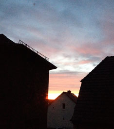 Foto vom Himmel heute Foto vom Himmel über der Eisenbahnstraße ist zu sehen - heute.