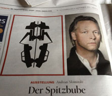 Foto von Artikel heute früh Foto von Artikel in Zeitung über eine Ausstellung ist zu sehen - heute.