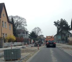 Foto von der Straße vor der Hausnr. 51 - heute.