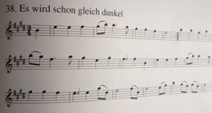 Foto von Noten - Lied heute Foto von Noten ist zu sehen - heute.
