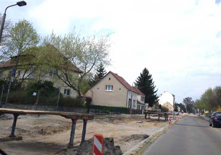 heute Richtung Bahnhof - links Marienweg Foto von der Baustellenstraße - Blick in Richtung Bahnhof links Marienweg