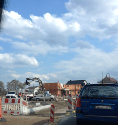 Foto von einer Straßeneinmündung in die Adolf-Damaschke-Straße - heute.