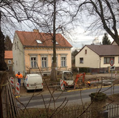 Baustraße heute Mittag Foto von Baustraße ist zu sehen heute.