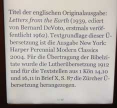 ebook-reader mit Text ist zu sehen - Mark Twain Foto von einem ebook-display mit Text ist zu sehen