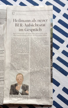 Foto von einem aktuellen Zeitungsartikel heute früh Foto von einem Zeitungsartikel.