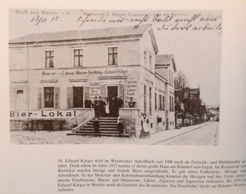 historisches Foto historisches Foto von Haus ist zu sehen - heute.