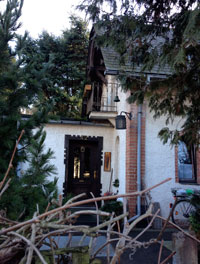 Hauseingang in Werder - Foto heute Foto von Hauseingang in Werder ist zu sehen - heute.