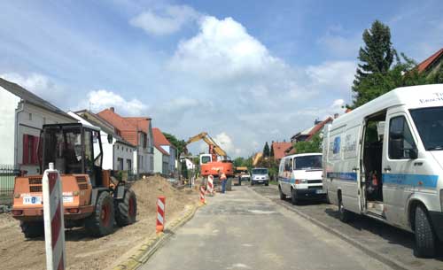 Foto von der Straße in Höhe des Reformhauses heute Mittag um 12.20 Uhr title=