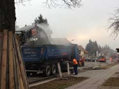 Foto vom Fräsen vor der Eisenbahnstraße 133