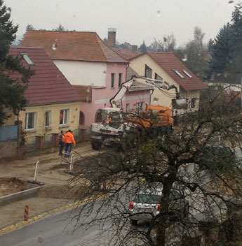 Eisenbahnstraße 83 Foto von Baustelle in Höhe Hausnr. 83 der Eisenbahnstraße ist zu sehen - heute.