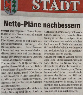 Blick auf Artikel in Foto von einem Zeitungsartikel über die Sonderausschußsitzung wegen des Nettomarktes in der Eisenbahnstraße - heute.