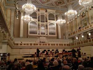 Foto vom großen Saal des Schauspielhauses in Berlin - heute Abend 