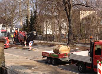 heute Fräse und tanken aktuelles Foto vor Einfahrt in der Eisenbahnstraße 132