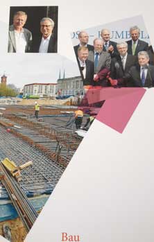 Ausschnitt Plakat auf der Schlo§baustelle Plakat auf der Baustelle ist zu sehen