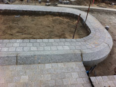 Foto von Pflasterarbeiten heute Foto von Pflasterung an neuer Haltestelle Jahnplatz ist zu sehen - heute.